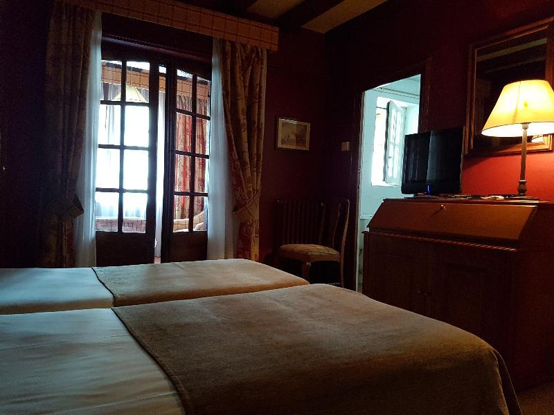 Husa Sant Bernat Montseny Eksteriør bilde